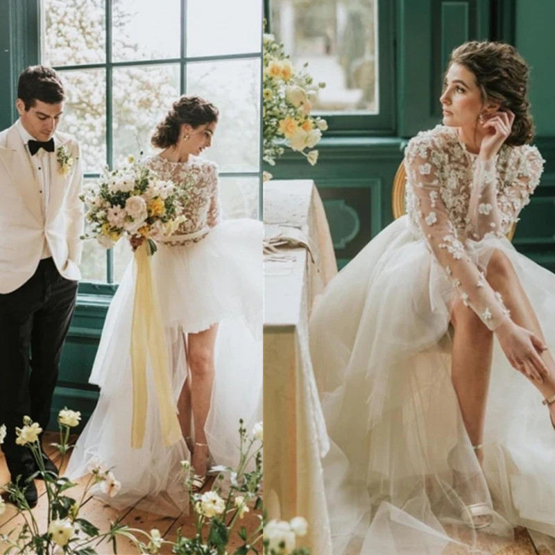 Śliczne sukienki ślubne o wysokiej niskiej szyi klejnotów dla kobiet koronkowe aplikacje