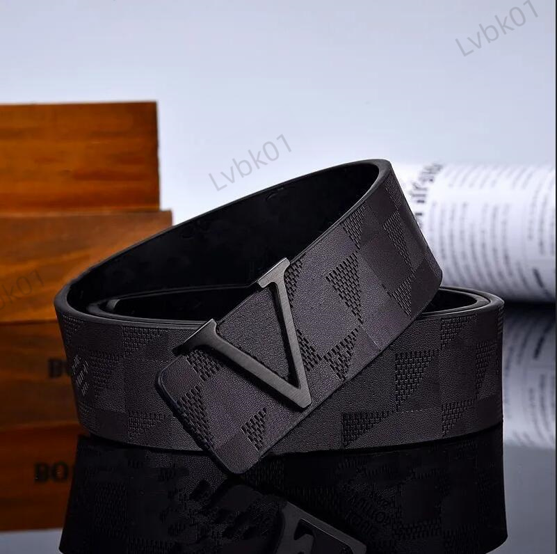 2023 Designer Belt maschile Classica Classica Lettera casual di lusso L liscia Filla cintura maschile da uomo 3 8 cm Large D282O