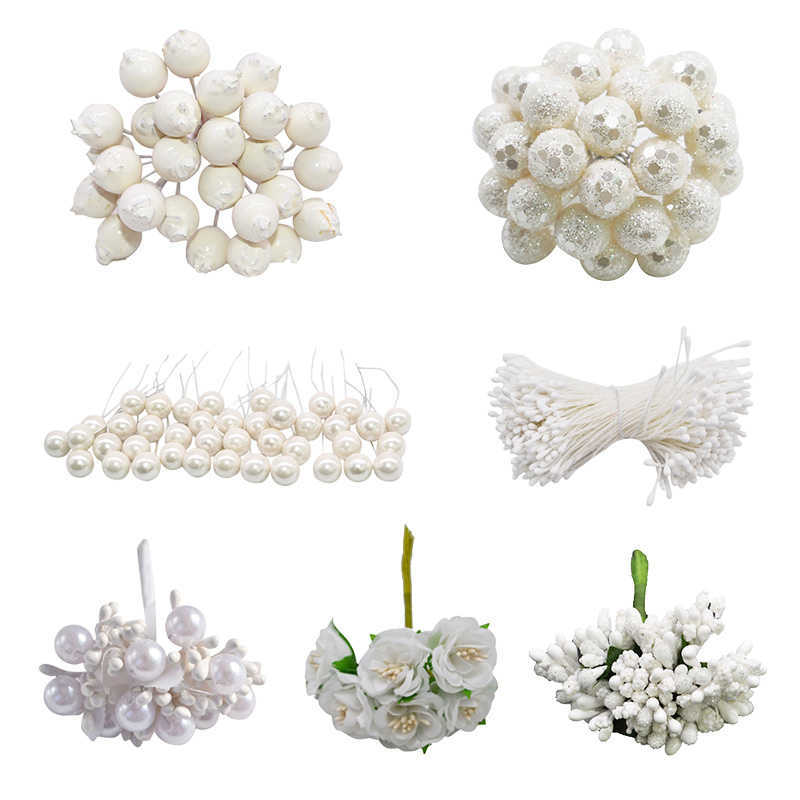 Ghirlande di fiori decorativi fatti a mano Fiore artificiale Stame Natale Fiore bianco Ciliegio Bacche Bouquet Matrimonio fai da te Ghirlanda di Natale Decorazione regalo artigianale T230217