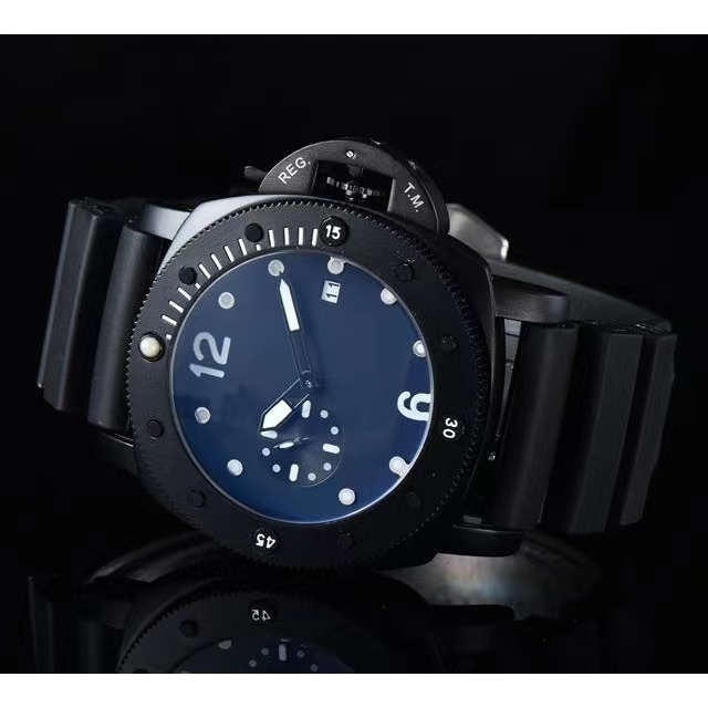 Designer fat series watches Europe and America fashion style men's quartz temperament watch very strong luminous watch