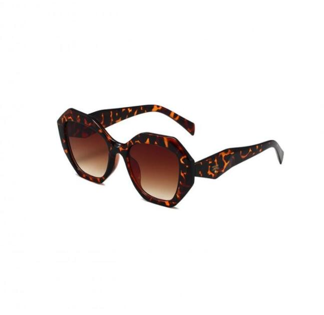 Мужские солнцезащитные очки Дизайнерские шестиугольные модные ультрафиолетовые линзы с кожаным корпусом 2660, солнечные очки для мужчины 7 Цвет. Пополнительная треугольная подпись