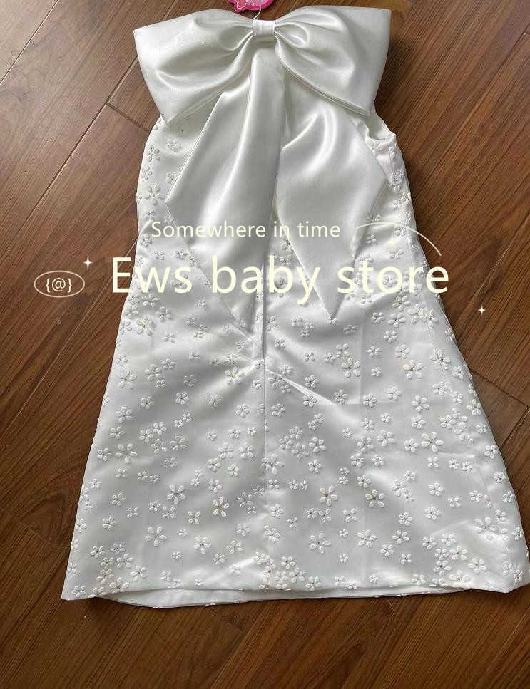 Abiti da ragazza Spagnolo Vintage Lolita Princess Ball Gown Bow Design senza maniche Infant Compleanno Battesimo Abiti ragazza Pasqua Eid A1670 W0224