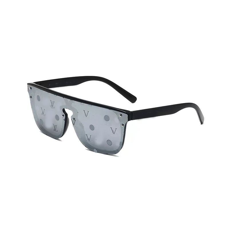 Zonnebrillen van het merk Letter Design, jins eyewear, dames heren, unisex reiszonnebril, zwart grijs strand, fancy lenzen zonnebril