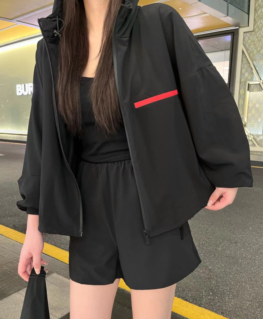 Brand Womens Tracksuits Fashion Button Lapel Short Sleeved Cardigan Loose and Breathable Women Shorts Street Fashion Wear