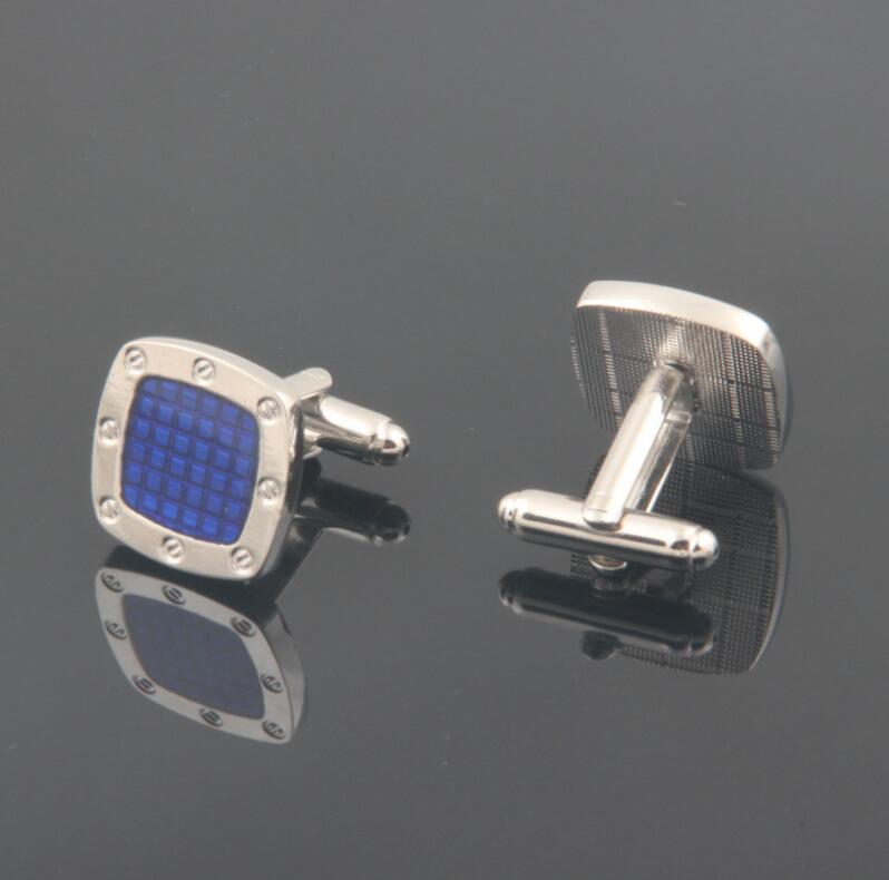 Cuff Links Luxury Cuffer Binks for French Man Shirt Cufflink Sier comme mariage Groomsmen Wear Pictographic Cuffushs SémitRansparent B8102443