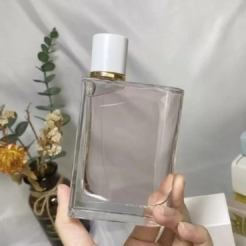Perfumy Zapachy dla kobiet perfumy hurtowe kobiety perfumy kwiat Eau de parfum 100 ml EDP Intensywne długotrwały, przyjemny zapach 3.3fl.Z Sprysp Szybki statek