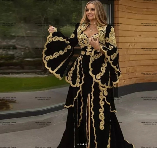 2023 Schwarze traditionelle kosovo-albanische Ballkleider mit goldener Spitze, muslimisch-arabische Langarm-Jacken-Kaftan-Abendkleid