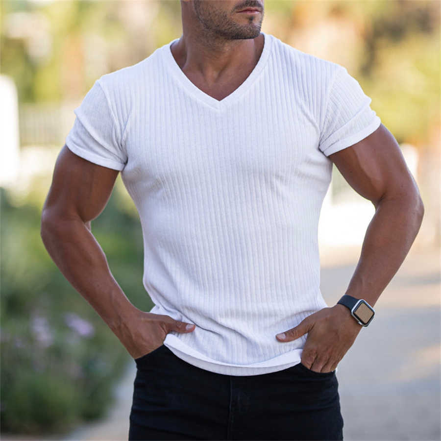 T-shirts hommes Hommes V Cou T-shirt à manches courtes Slim Fit Sports Strips T-shirt Mâle Solide Mode Tees Tops Été Tricoté Gym Fitness Vêtements 022223H