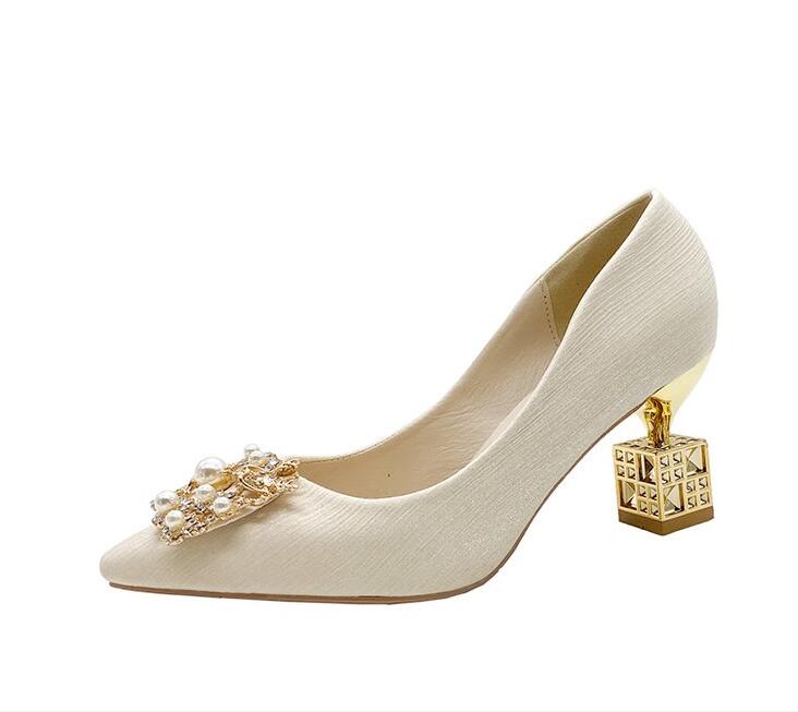 Design luxe femme princesse chaussures en cuir blanc bout pointu talons chaussures demoiselles d'honneur bouche peu profonde sexy Stiletto bout pointu robe chaussures de mariage