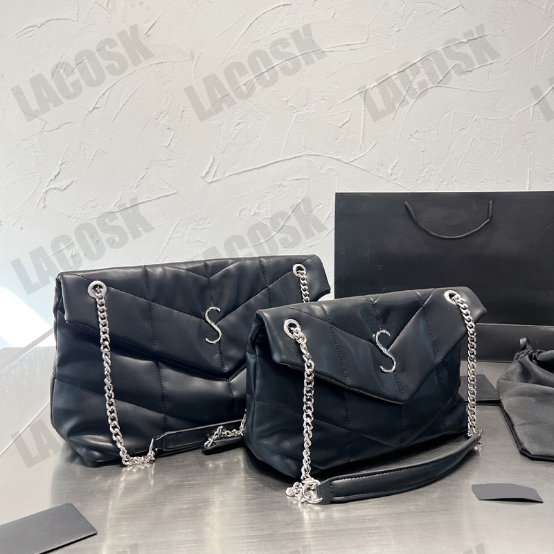 Bolsas de ombro femininas Bolsas grandes femininas Tops de qualidade Carta clássica com diamante Bolsa mensageiro acolchoada Bolsa de corrente dourada macia preta Prata