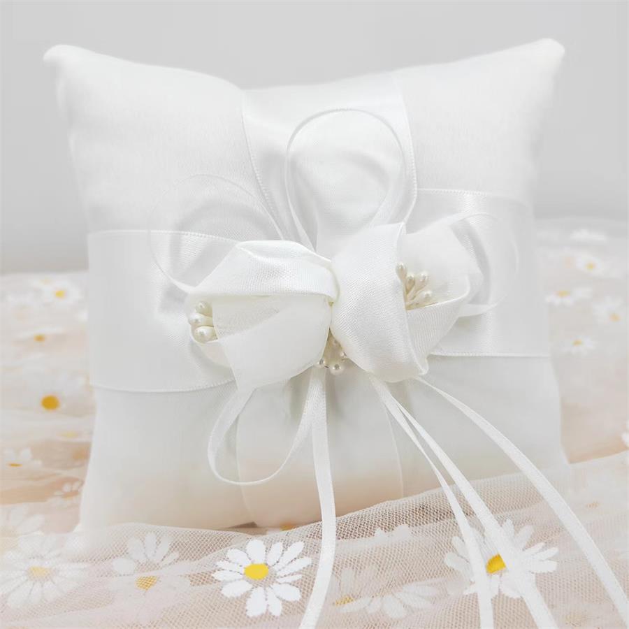 Wedding & Party Supplies Disc embroidered square diamond bridal ring pillow wedding supplies in Europe and America