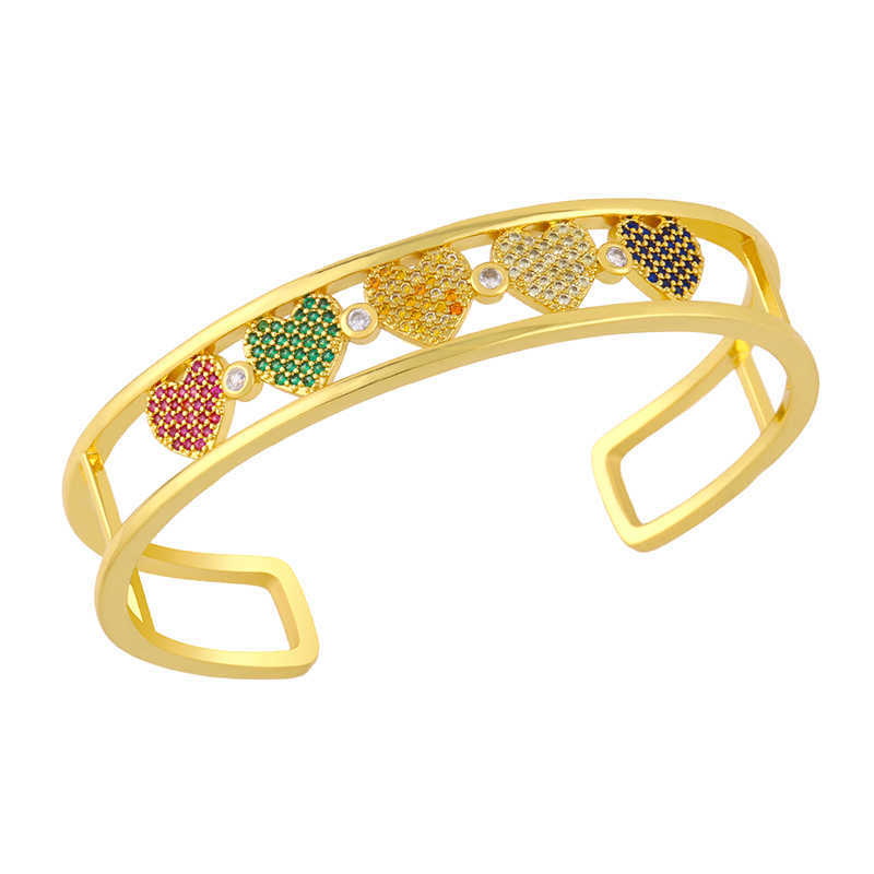 Link Chain Flola Micro Pave Heart Cuff Armband för kvinnor Guldpläterad trottoarklänk Kärleksarmband Bangle ValentinesDay Jewelry Gifts BRTC76 G230222