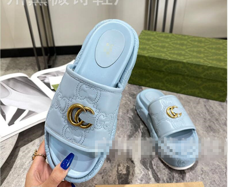 Fashion Slippers designer Casual slippers for womens slides summer latest thick soled sandals Beach flat Comfortable women novelty slipper 01