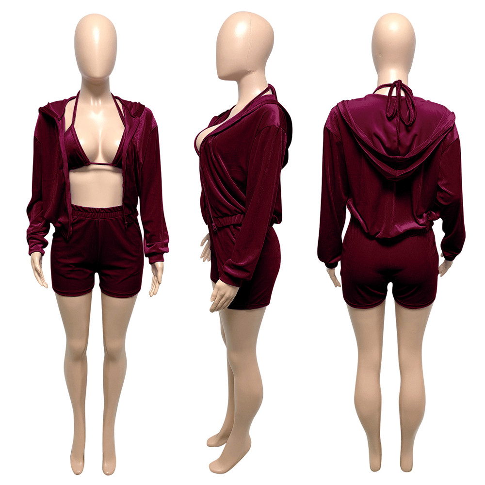 2023 Designer Velvet 3 Pièces Ensembles Femmes Survêtements Sexy Halterneck Bra Shorts et Veste Printemps Tenues Casual Velour Survêtements En Vrac Articles En Gros 9342