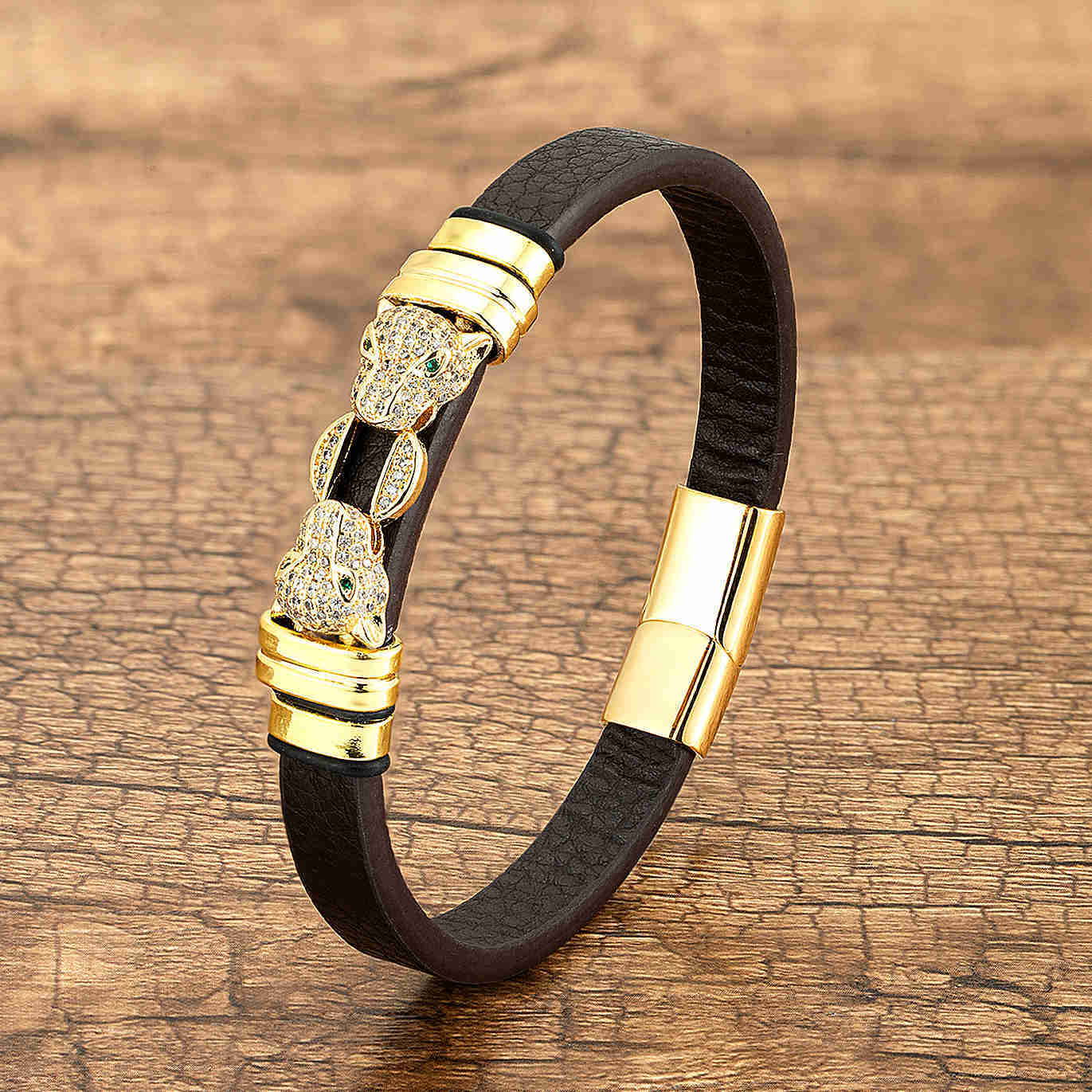 Chaîne à maillons Nouveau 2022 Haute qualité Vintage Hommes Bracelet en cuir Fermoir en acier inoxydable Accessoires en métal élégants Bracelets animaux Bijoux G230222