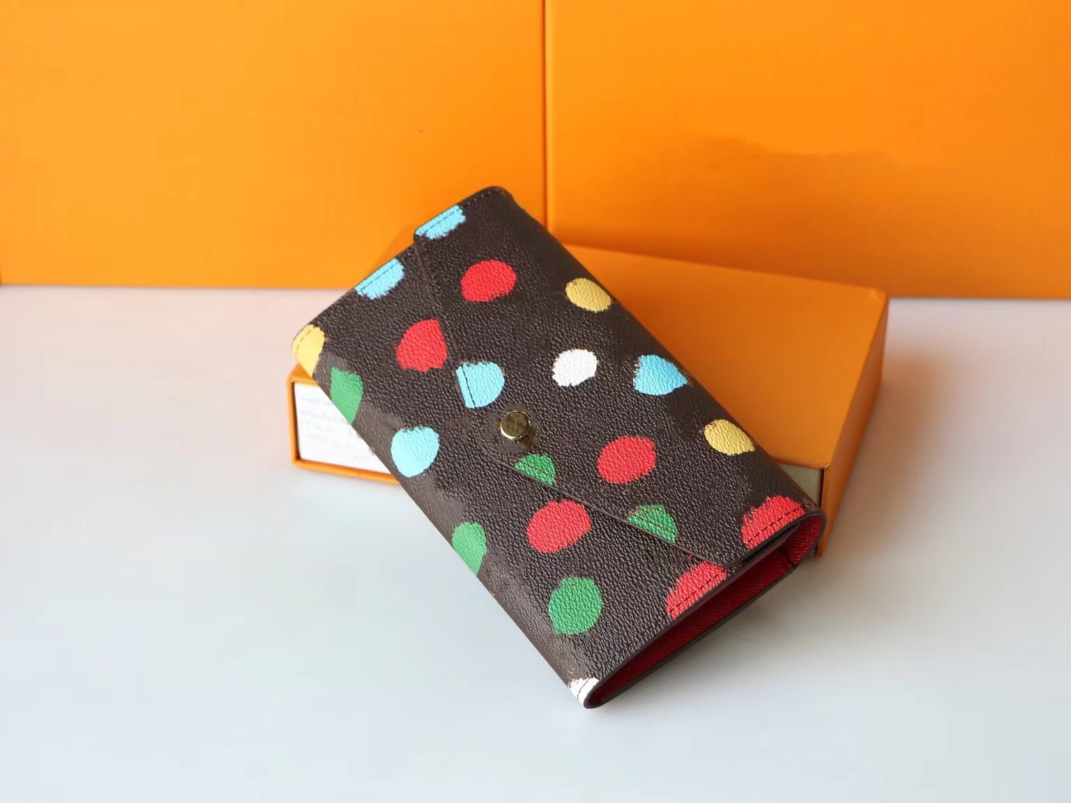 YK Victorine Zippy Wallets 3D Painted Polka Dots 3 Styles Women Fashion Designer Purse Key Pouch Card Holders M818651983