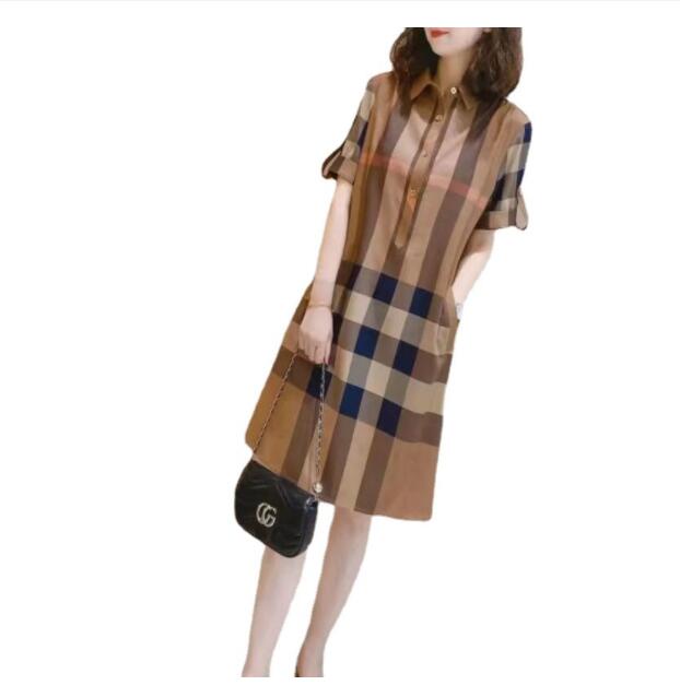 Robe mi-longue à rayures Droite Col rabattu Poche Lâche Style Français Mode Vintage Plaid Imprimé Kaki Boutons Femme Demi Manches Robe