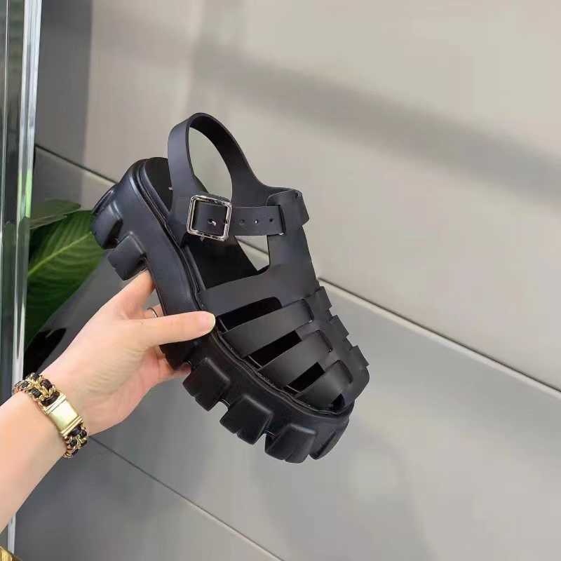Sandalen Neue Sommer Dicken Boden Frauen Höhe Zunehmende Casual Schuhe Ankle-Wrap Britischen Stil Freizeit Plattform Weibliche Y2302