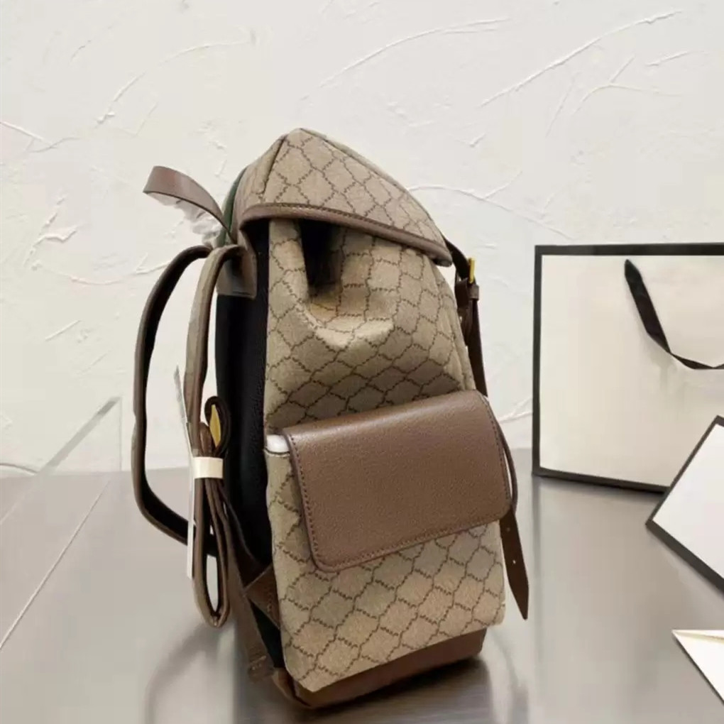 2023 uomini zaini con zaino designer schoolbag bag boy cappack backpack classici borse laptop con fibbia corda con alta qualità2115