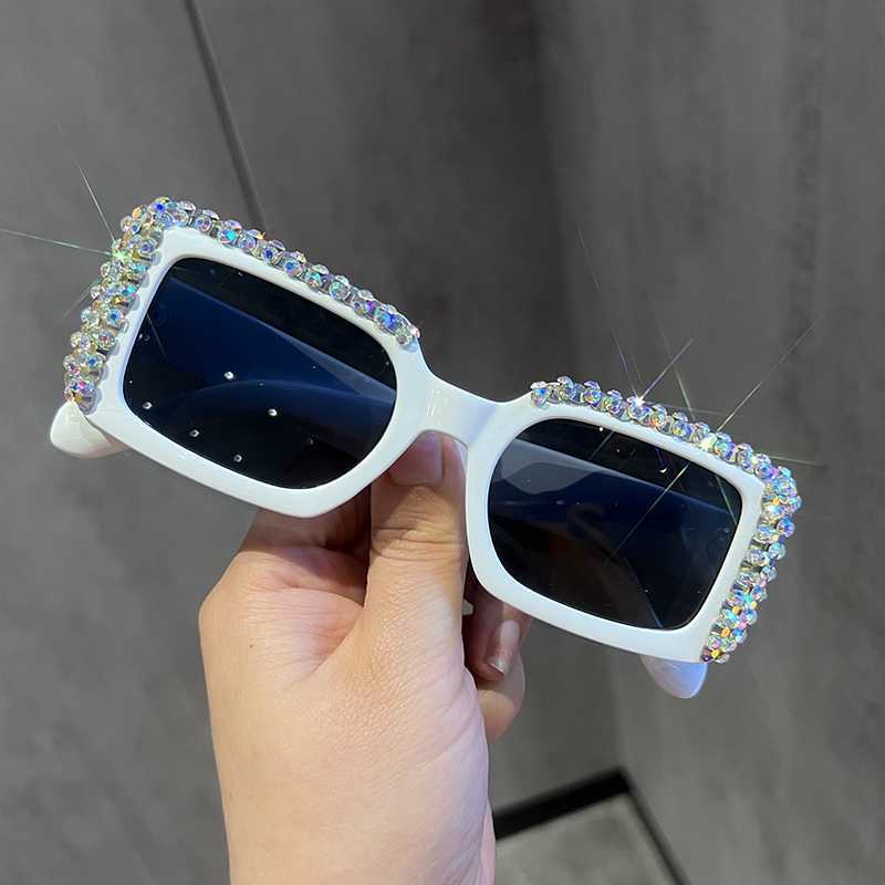 Zonnebrillen mode occident stijl zonnebril vrouw slijtage straat schot luxe diamant ontwerper gepersonaliseerd oculos uv400 g230223