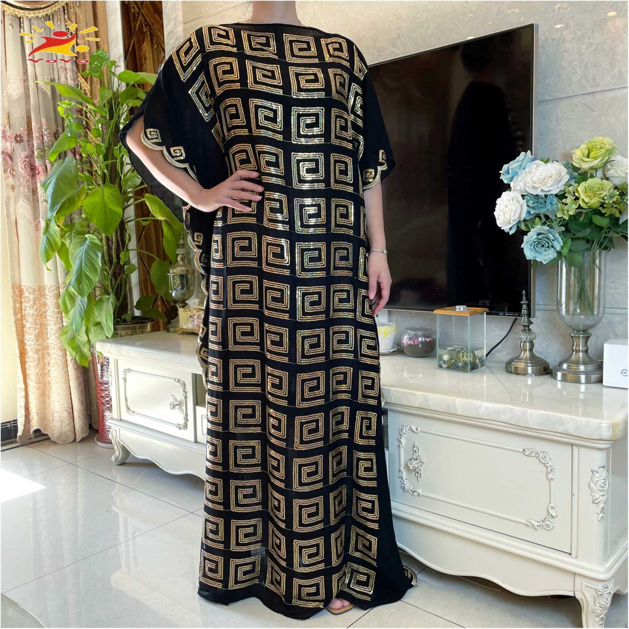 Vêtements ethniques Nouvelles femmes Abaya Islam Robe Arabe Vêtements en vrac Hijab Turc Bonbou Kaftan Robe de prière islamique Paillettes musulmanes Robes de broderie