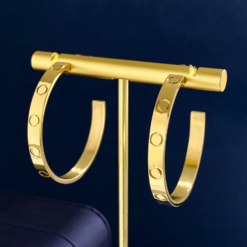 Gold Diamond Stud Ohrringe Titanium Stahl 18K Liebesohrringe für Frauen exquisit einfach Mode mit Tasche 207E