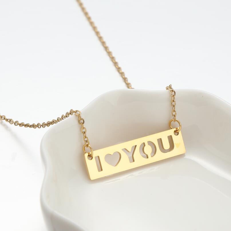 Mignon I Heart Love You Lettre Colliers En Acier Inoxydable Carré Rectangle Bar Tag Charme Chaîne Ras Du Cou Pendentif pour Femmes Femme Fille