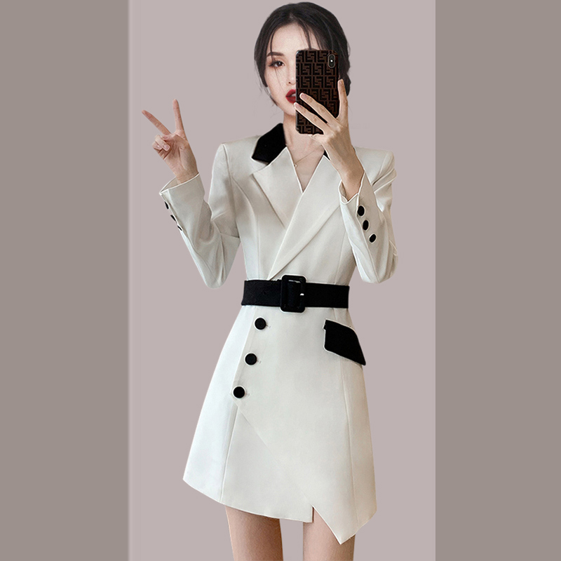 Autumn Elegant Women's Trench Coats Dress Women 2023 Runway Knitted Dress Long Sleeve Knit Office Lady Dress Bees Beaded White And Black