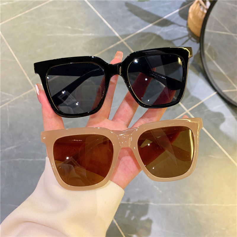 Sonnenbrille 2021 Fashion Square Sonnenbrille Frauen Klassische Retro Bunte Vintage Shades Sonnenbrille Großhandel Bulk Schwarz Rot G230225