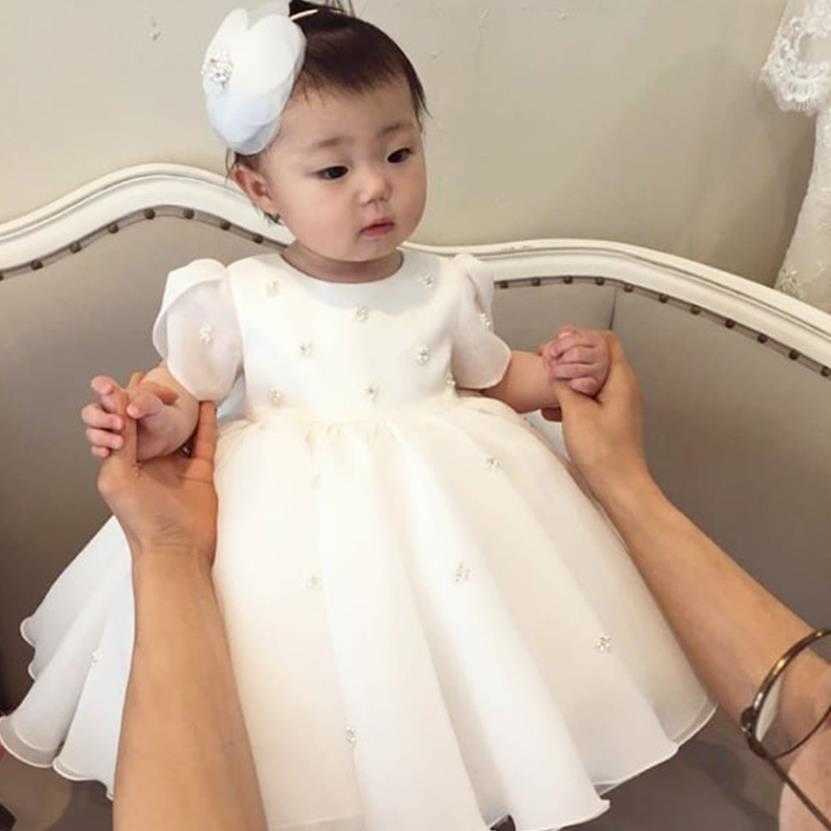 Robes de fille bébé espagnol Lolita princesse robe de bal à manches courtes perles conception mariage fête d'anniversaire robe de baptême pour les filles A1706 W0224