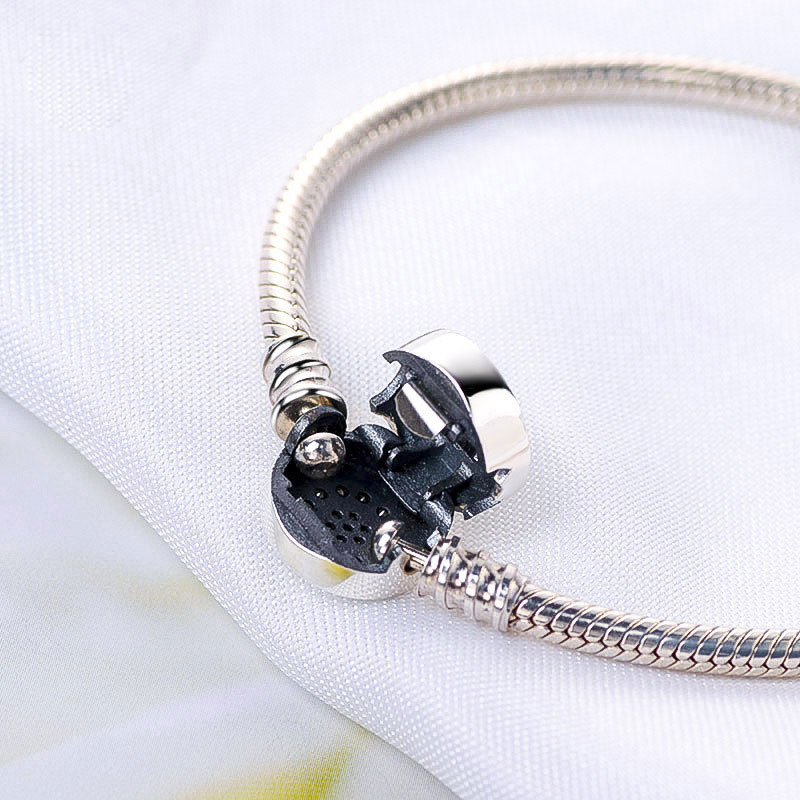 925 Sterling Silver Snake Chain Charm Armband Sparkling Crown O CLAP FITS FÖR EUROPEISKA PANDORA CHARMS OCH PELAR