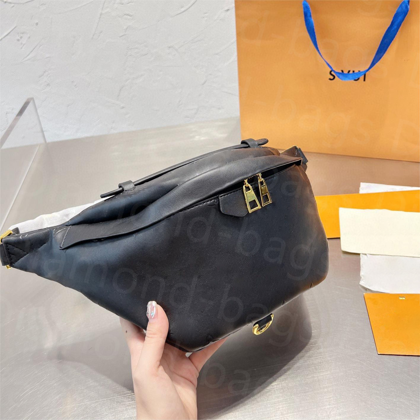 Designer Fanny Packs Designer Men Bum Waist Bag 10A Borse il corpo incrociata di alta qualità BASSAGGIO FASHILE BASSE CON BOX298G