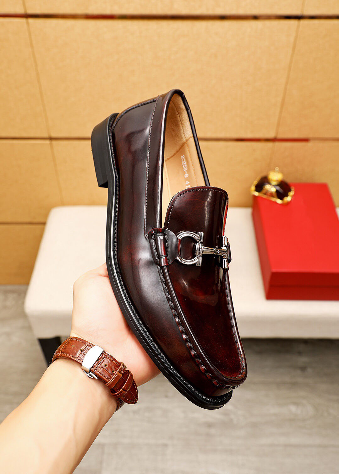 2023 Men Formele Business Brogue Dress Shoes Heren Brand Crocodile Casual Loafers Echt lederen trouwfeestjes Maten 38-45