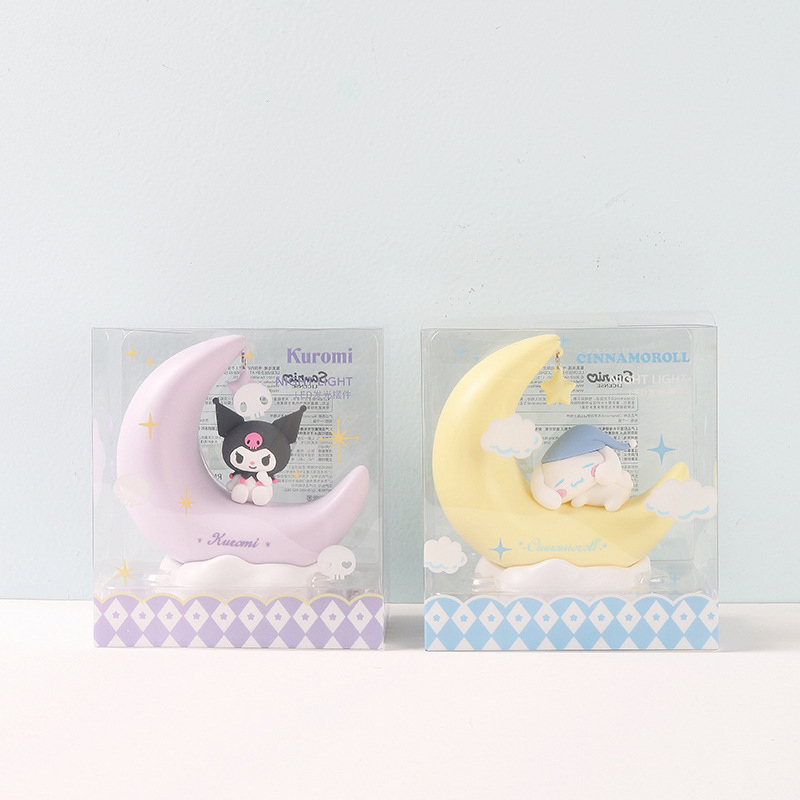 Neuheiten LED Romantisches Kuromi Licht Schlafzimmer Dekoration Mondförmiges Nachtlicht Anime Cinnamoroll Niedliche Puppe Schreibtischlampe Kindergeschenk