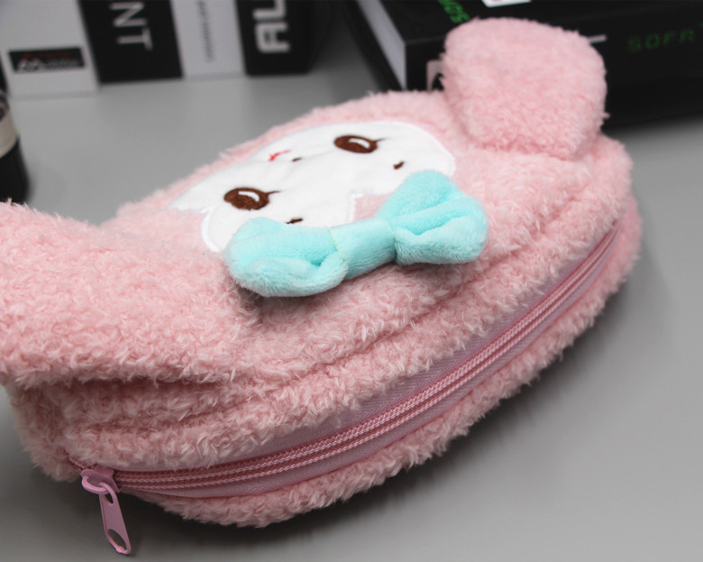 Bolsa de lápis felpudo para meninas Bolsa de maquiagem para meninas Kuromi Cinnamoroll Bolsa de acessórios para princesas de grande capacidade