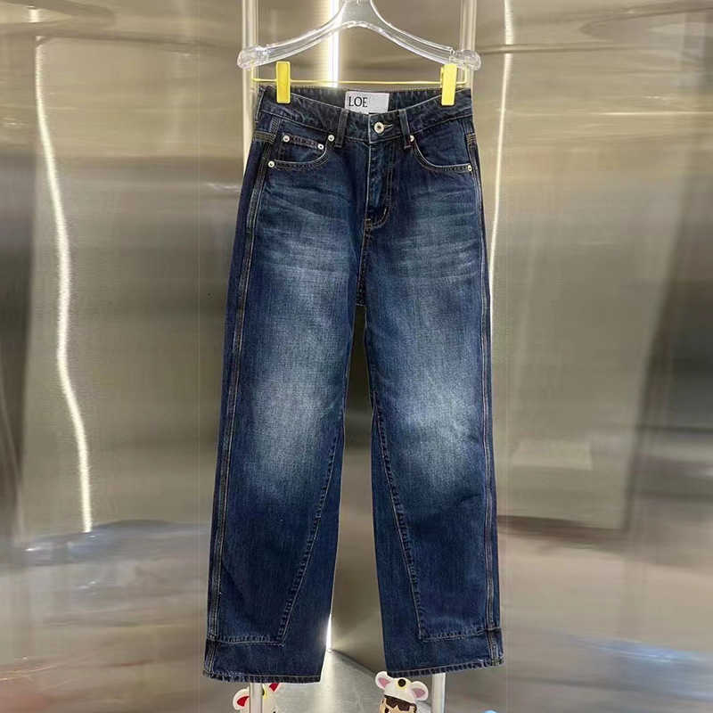 Jeans para mujer Diseñador 2022 Nuevo estilo Impresión Ligeramente acampanado Pierna ancha Pantalones drapeados Cintura alta Denim Mujeres Otoño e invierno VVMY