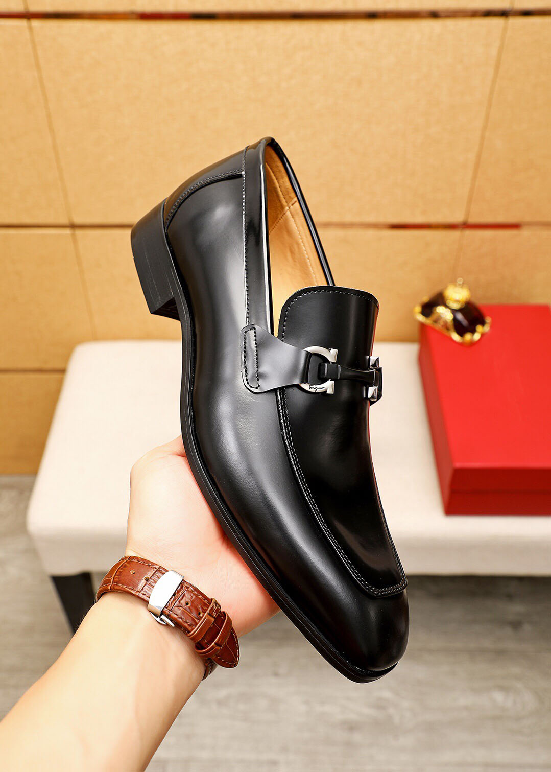 2023 Herrklänningskor Fashion Groom Wedding Shoes Brand Designer Formell äkta läder Oxfords Male Business Casual Loafers Storlek 38-45