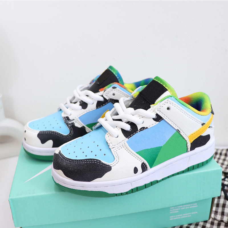 2023 Kids Shoes Sneakers Boy Girl Sports Black White Chunky Low Cows Red Green Grass Trainers Boys and Girls Athletic Outdoor Walking Children Storlek 22-37