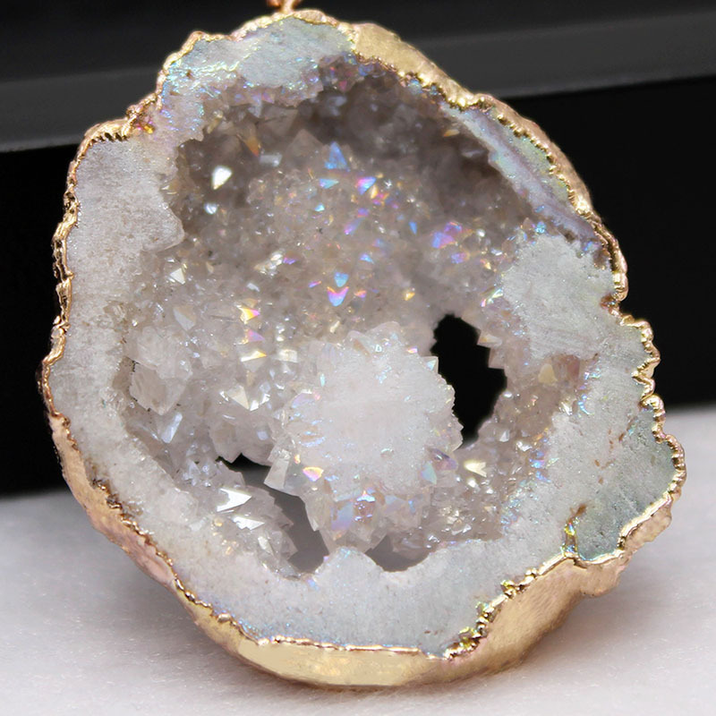 Colar com pingente de aglomerado de cristal de ágata natural faça você mesmo colar de pedra de cristal irregular para presente de aniversário