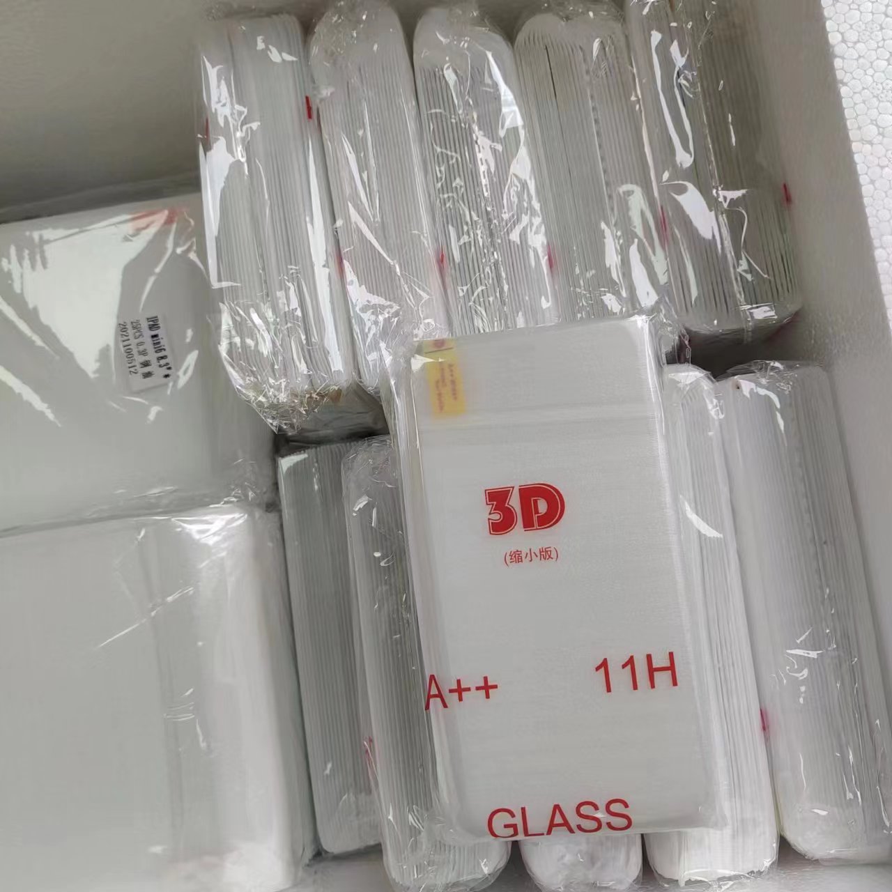 HDプレミアム透明スクリーンプロテクターケースフレンドリーガラス用のガラス15 14 Pro Max 14Pro 13 12 11 XR XS 7 8プラスブラックエッジフィルム3Dビッグカーブガラス