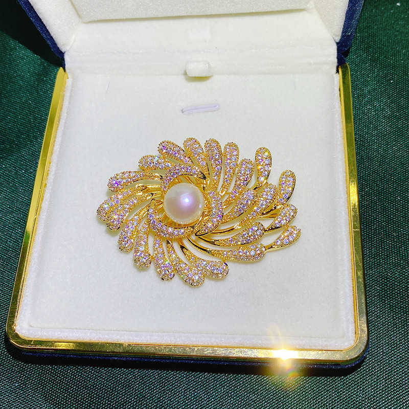 Pins Brooches Women's fashion crystal pearl flower women's luxury gold color zircon alloy plant round brooch safety pin G230529