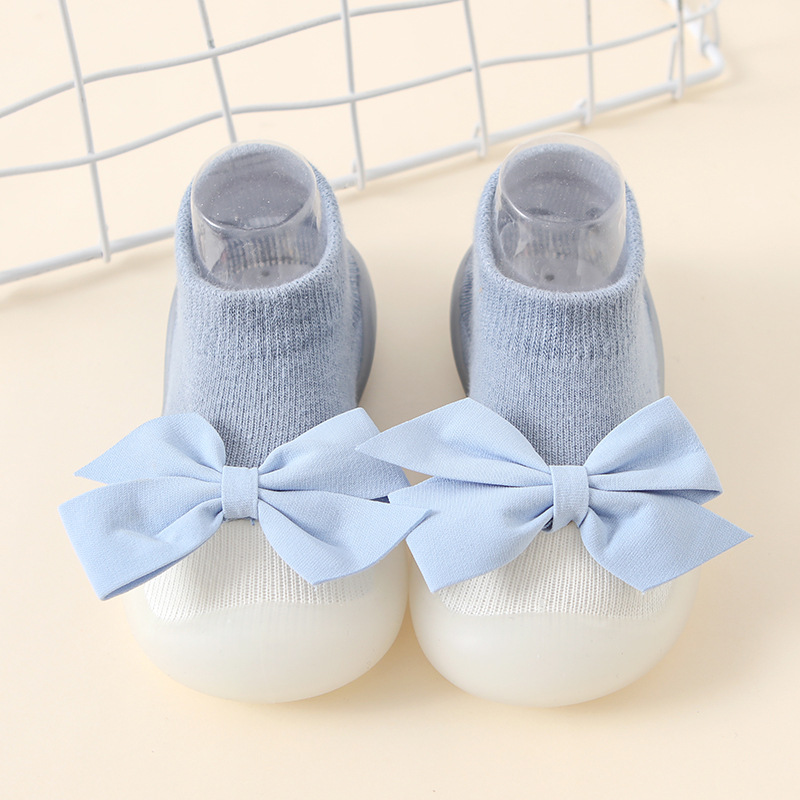 Новорожденные детские туфли для вышивки нельзящие носки для пола детские девочки мягкая резиновая подошва для кроватки для малышей детские кроссовки