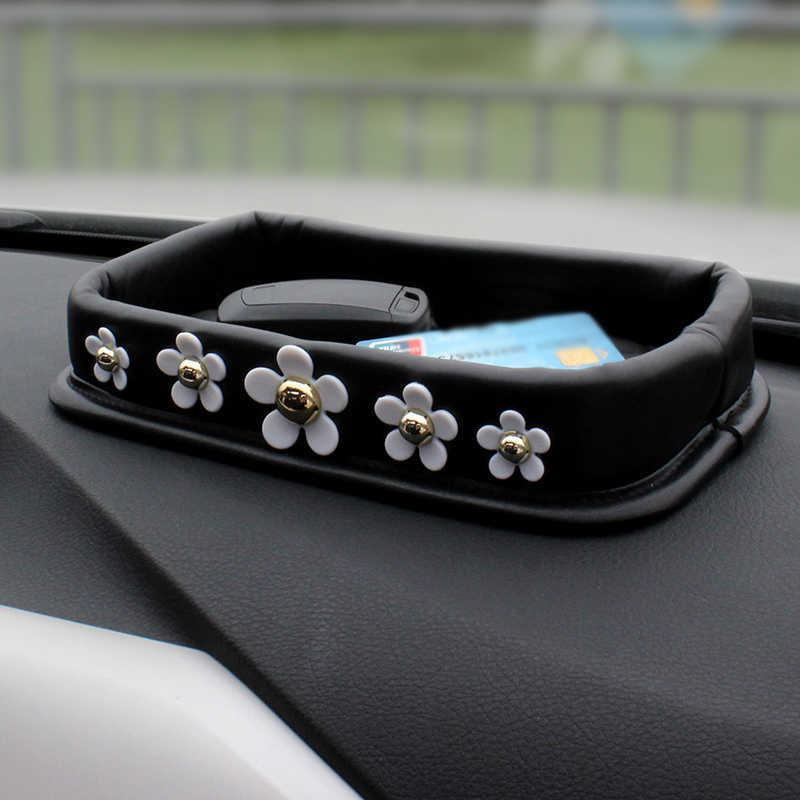 New Pearl Flower Rhinestone PU Leather Car Phone Storage Box Instrument Panel Mobile Phone Keys Basin Armrest Crown Storage Box