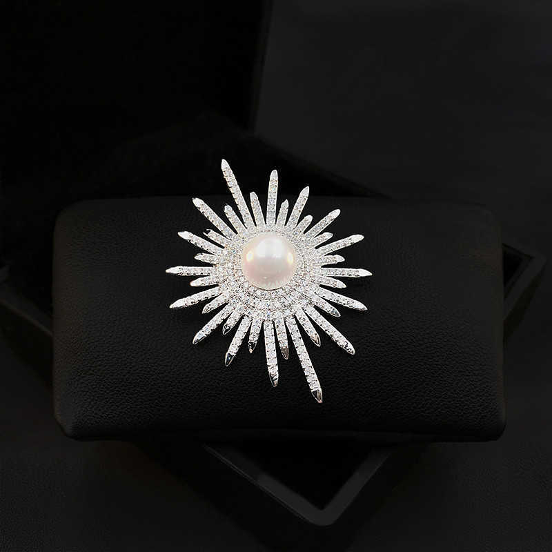 Pins Broschen Vintage Einfache Elegante Perle Weiß Kristall Sonnenblume frauen Luxus Silber Zirkon Anlage Brosche sicherheitsnadel G230529