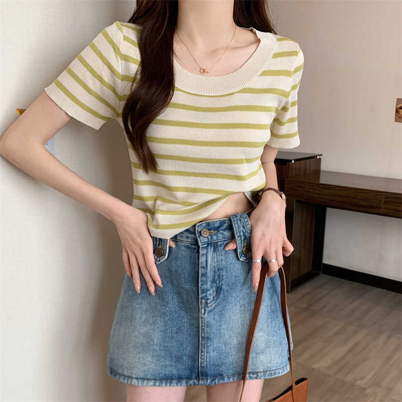 T-Shirt Summer Simple Girls Stripping Knit Knit Sleeve Short T-shirt Women's Basic Thin Sweet Top P230602