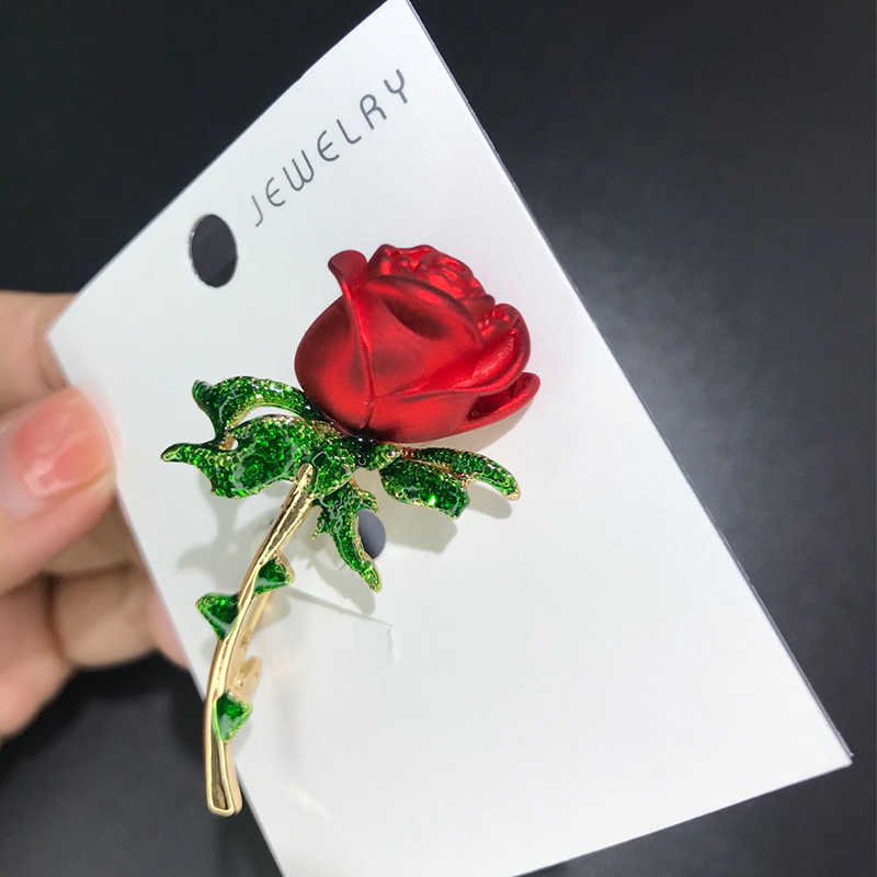 Pins Broches Wuli baby Red Enamel Rose Ladies Classic Beauty Party Office Vilt Pin Gift G230529