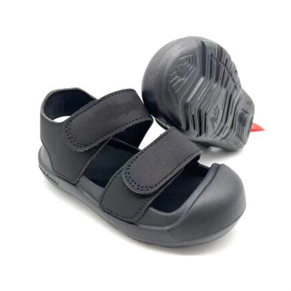 summer new boys' and girls' sandals magic sticker Soft bottom Toe wrapping beach wading shoes