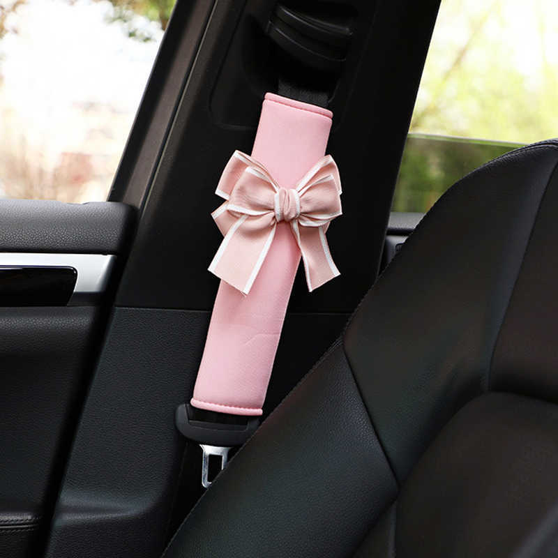 New Diamond Bowknot Copertura universale cintura di sicurezza auto Coprispalla traspirante in seta di ghiaccio Protezione lo styling Accessori auto da donna