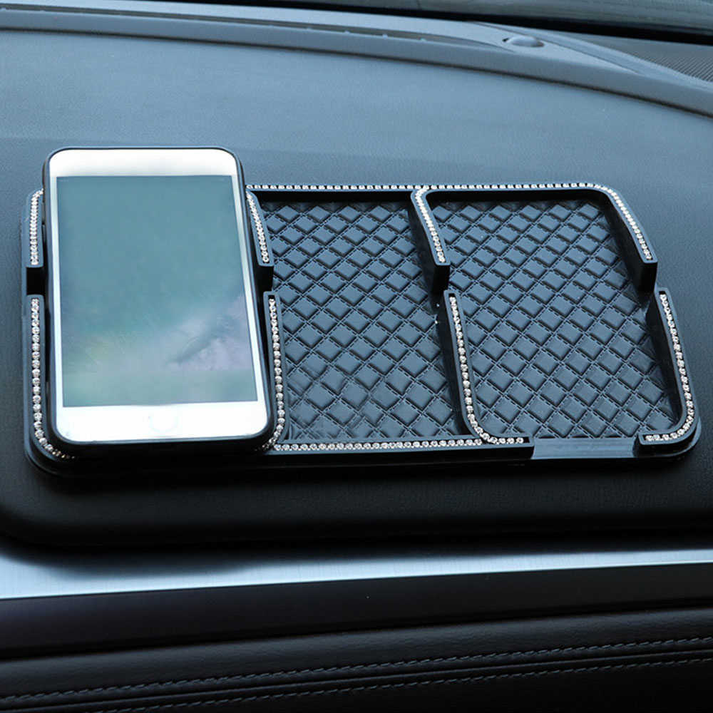 Nouveau 1 pièces tableau de bord de voiture tapis anti-dérapant téléphone porte-clés multifonction voiture Gadgets Gel de silice strass tapis antidérapant accessoires de voiture