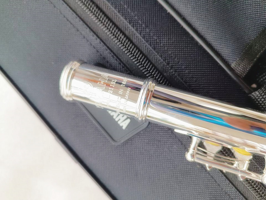 Gümüş Kaplama Flüt Japonya YFL211 Model16 Delikler Kapalı C Anahtar Flüt Cupronickel Gümüş Flauta Entrumentos E Anahtar Flüt
